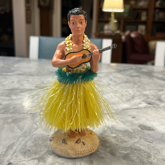 Vtg Hawaiian male hula-ukulele dashboard doll - Picture 1 of 11